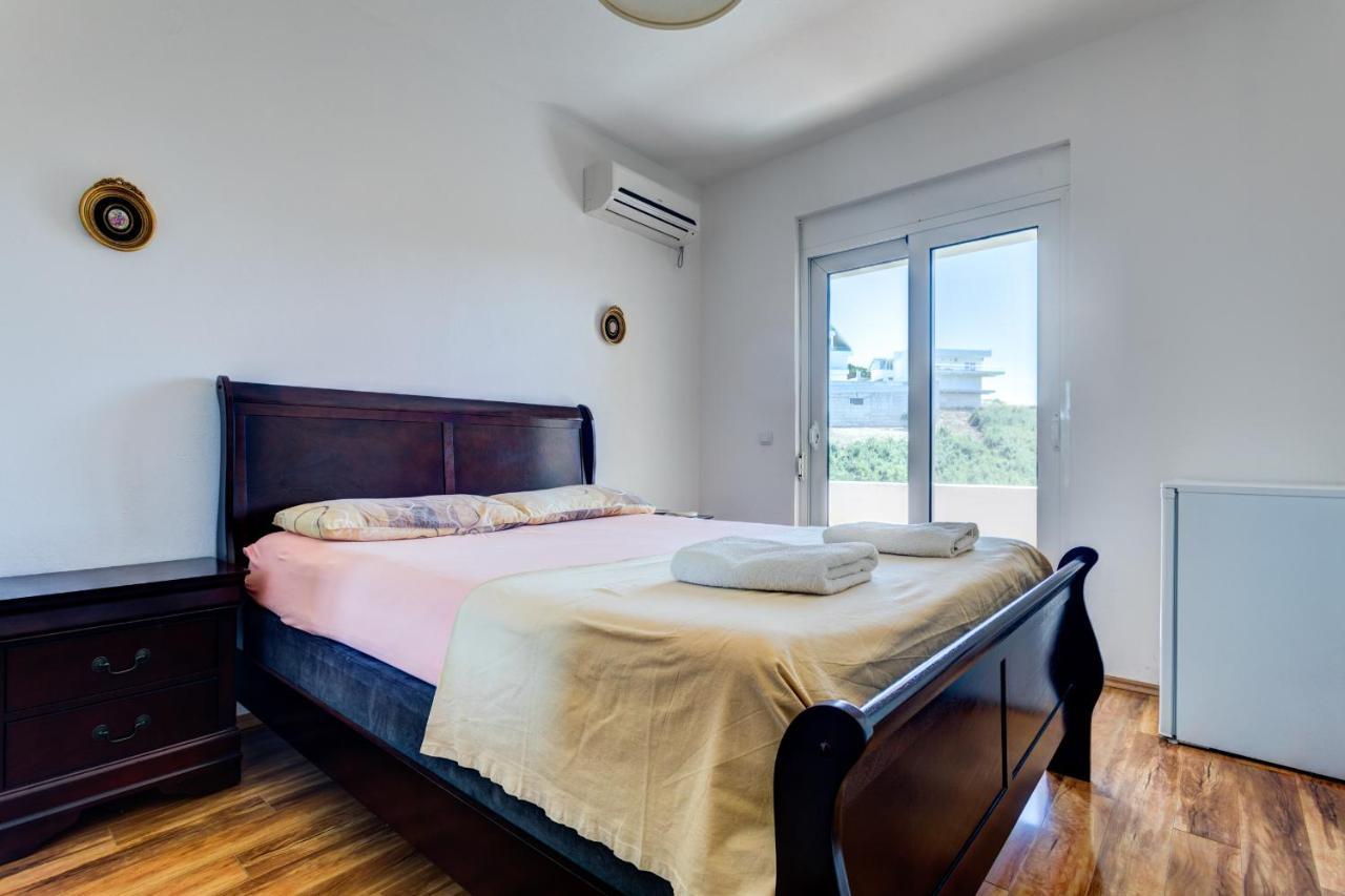 Vera Apartments Ulcinj Exteriör bild